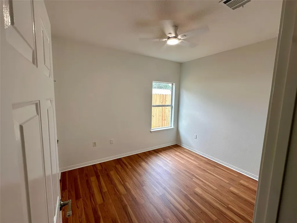 4713 4713 Street Austin TX 78721