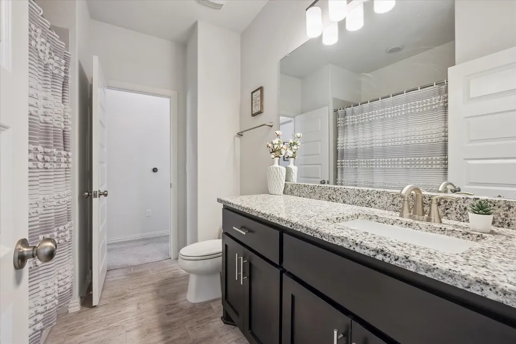 8720 Mina Drive Austin TX 78747