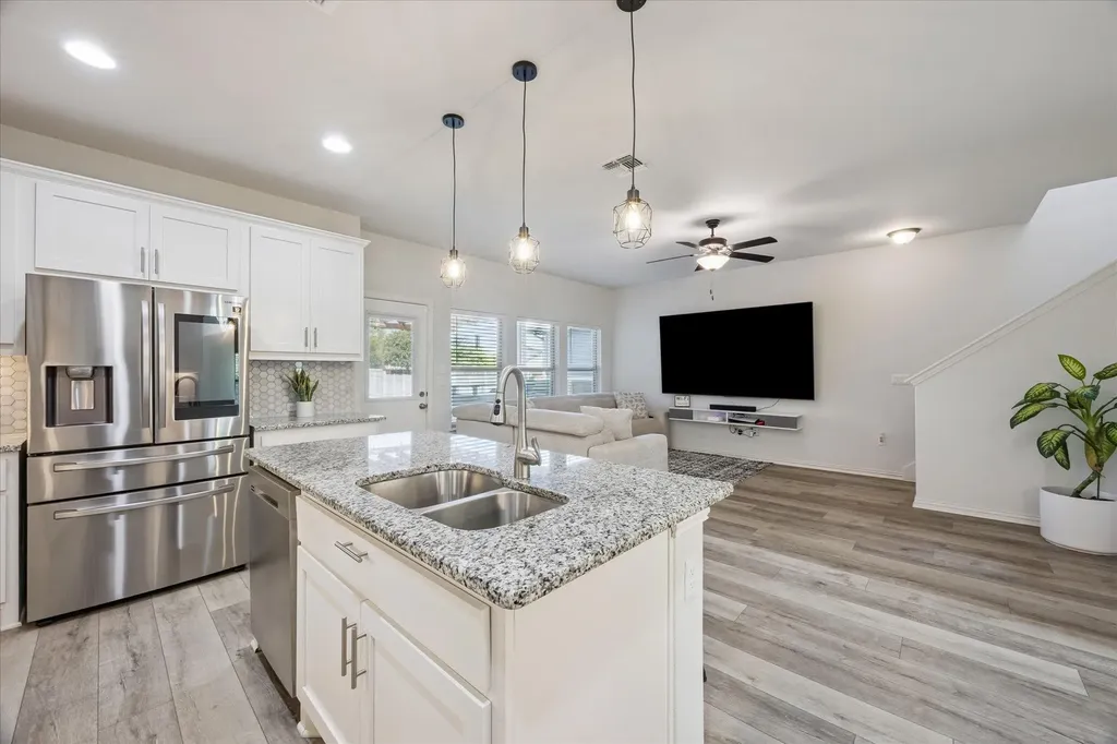 8720 Mina Drive Austin TX 78747