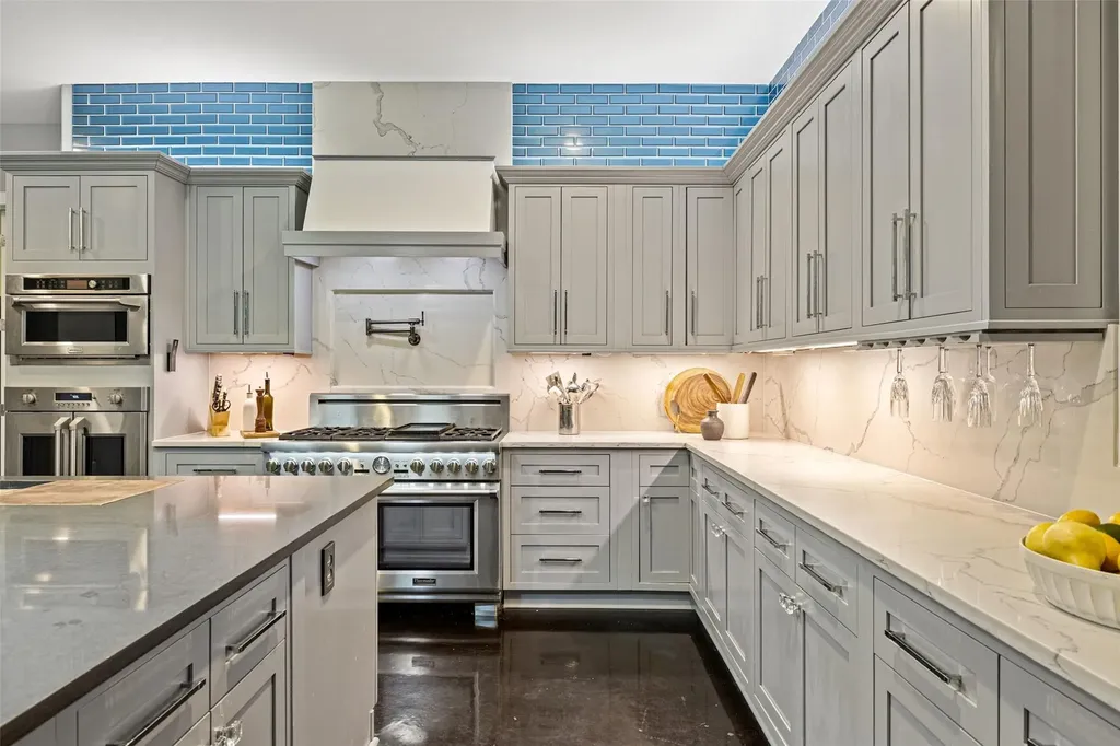 713 Laughing Dog Court Leander TX 78641