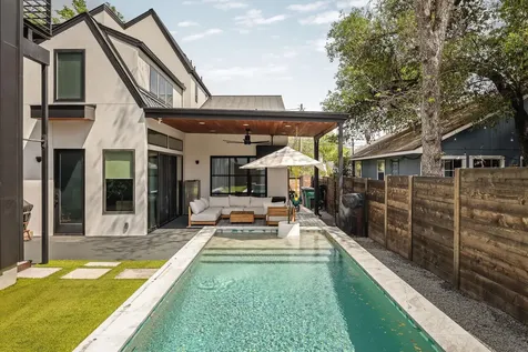 1804 Walnut Avenue Austin TX 78702