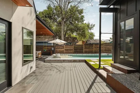 1804 Walnut Avenue Austin TX 78702