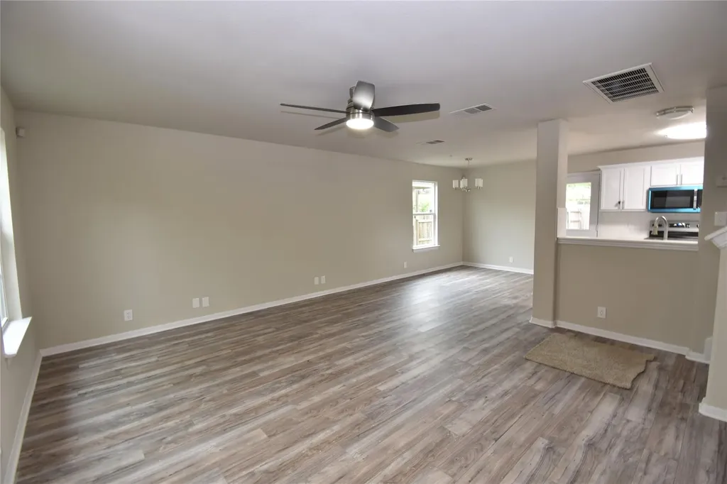 11308 Burton Street Manor TX 78653