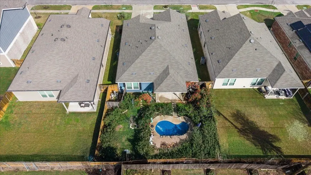 1705 T H Johnson Drive Taylor TX 76574