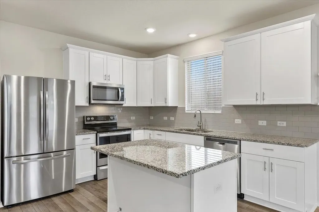 1705 T H Johnson Drive Taylor TX 76574