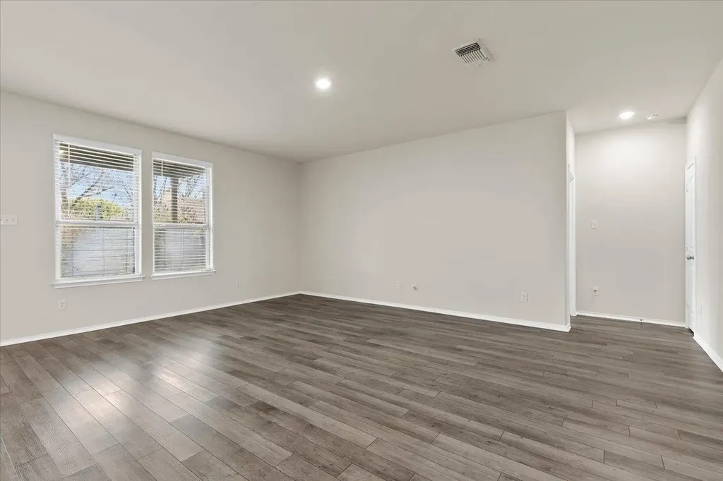 1705 T H Johnson Drive Taylor TX 76574