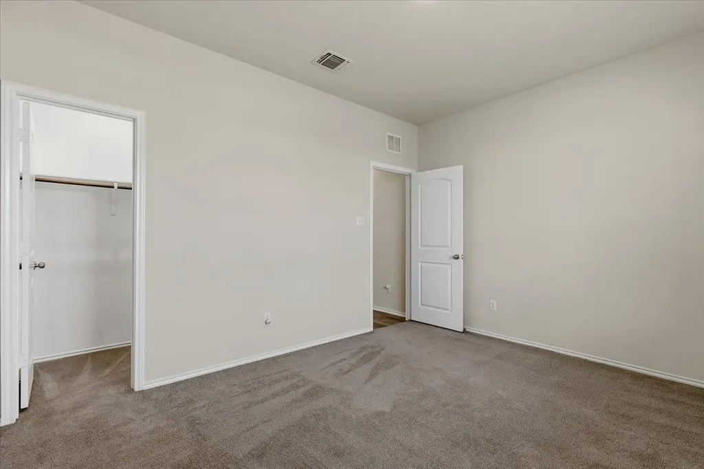1705 T H Johnson Drive Taylor TX 76574