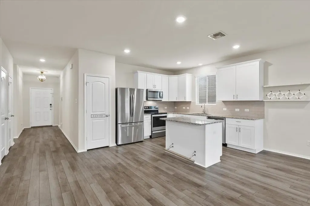 1705 T H Johnson Drive Taylor TX 76574
