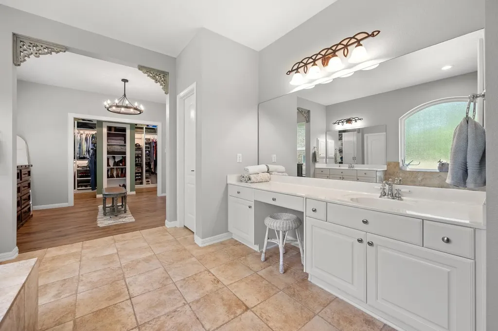 3502 Hidden Oaks Cove Round Rock TX 78681