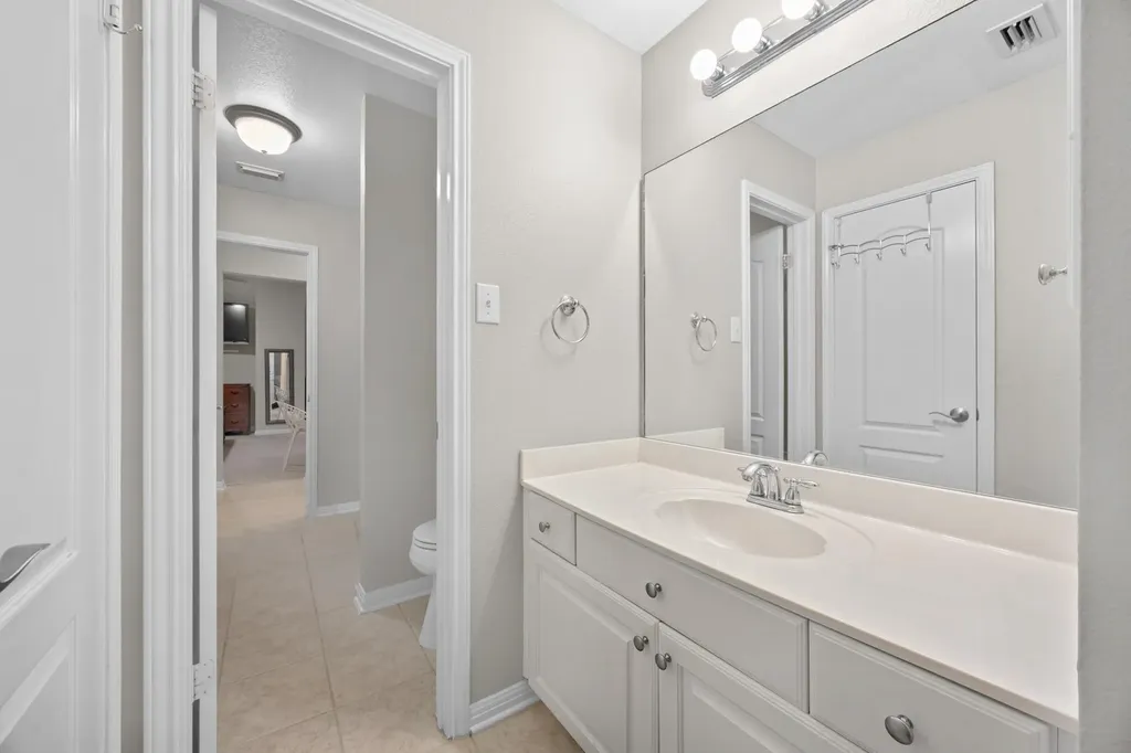 3502 Hidden Oaks Cove Round Rock TX 78681