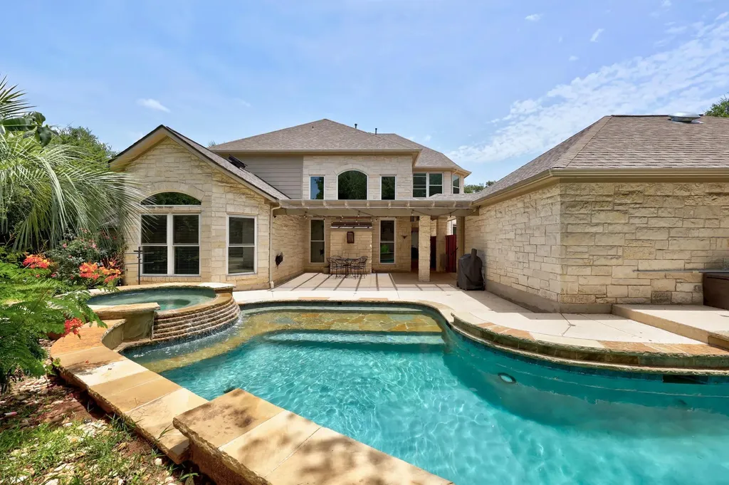 3502 Hidden Oaks Cove Round Rock TX 78681