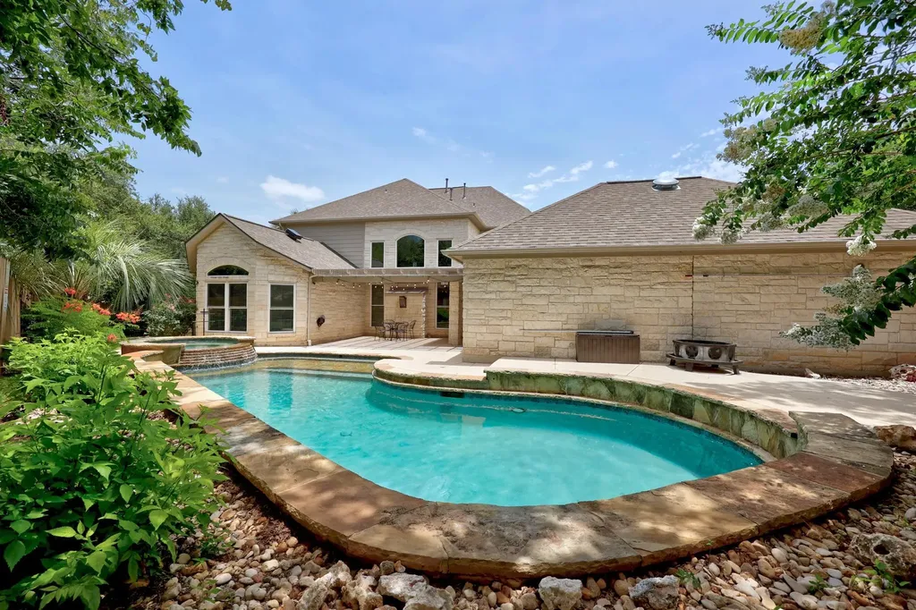3502 Hidden Oaks Cove Round Rock TX 78681