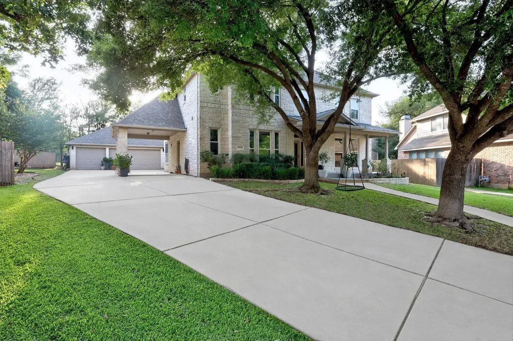 3502 Hidden Oaks Cove Round Rock TX 78681