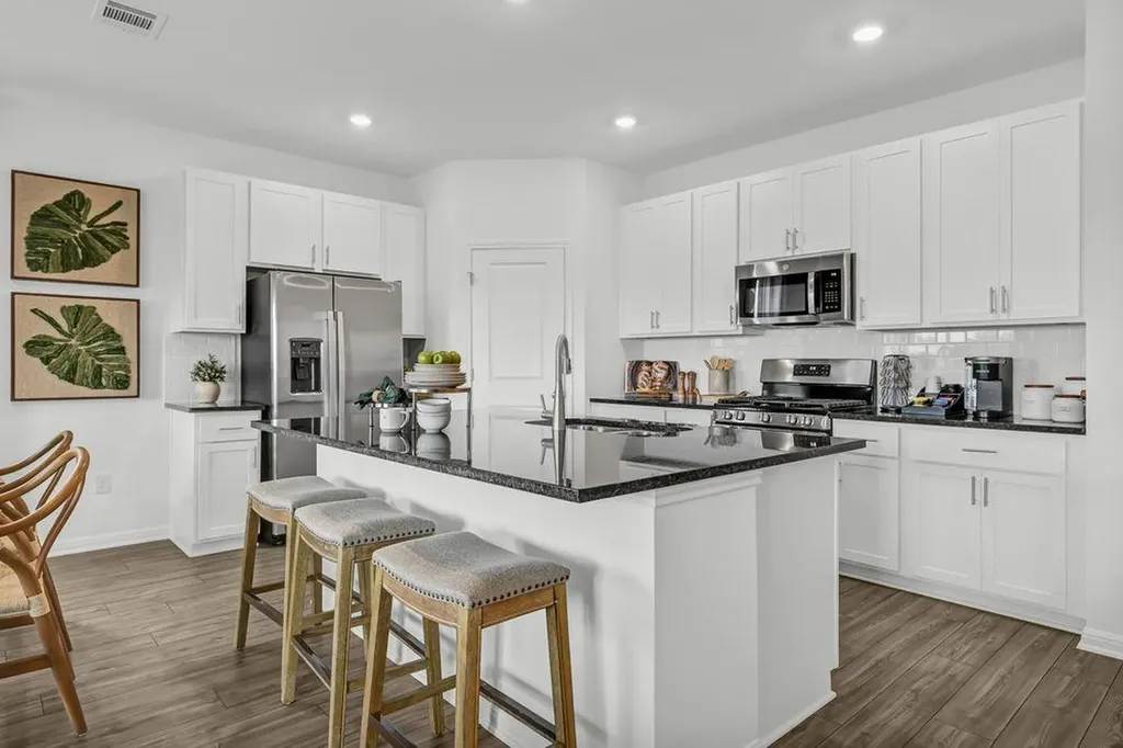 13801 Heishbrook Way Del Valle TX 78617