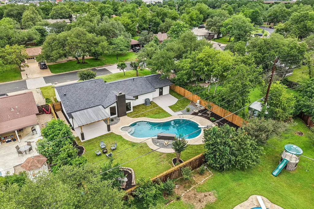 11809 Charing Cross Road Austin TX 78759