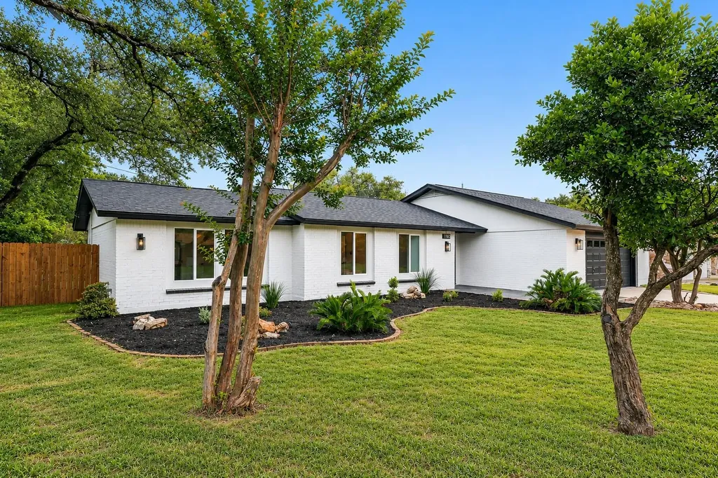 11809 Charing Cross Road Austin TX 78759