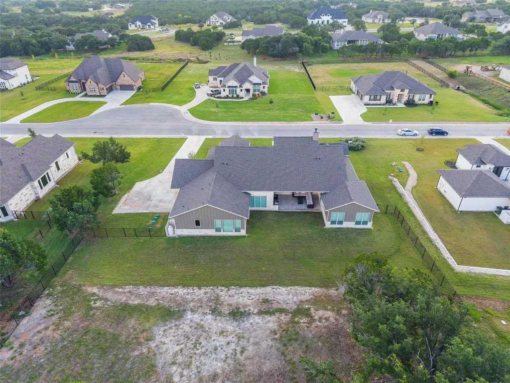 120 Rancho Deluxe Liberty Hill TX 78642