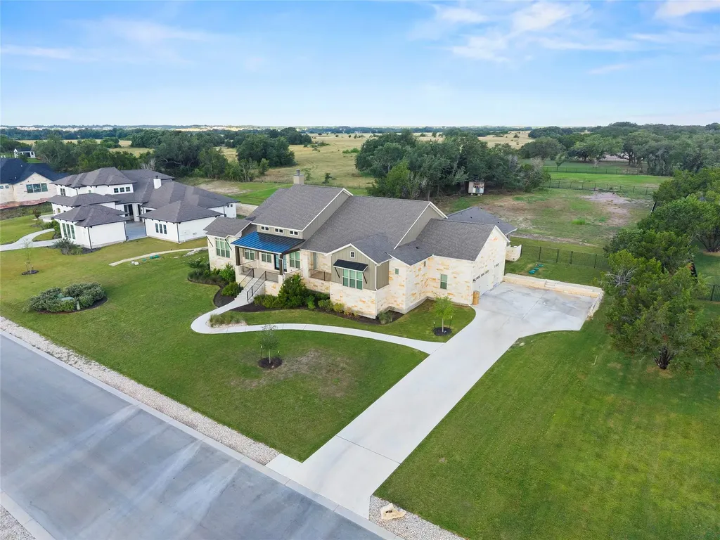 120 Rancho Deluxe Liberty Hill TX 78642