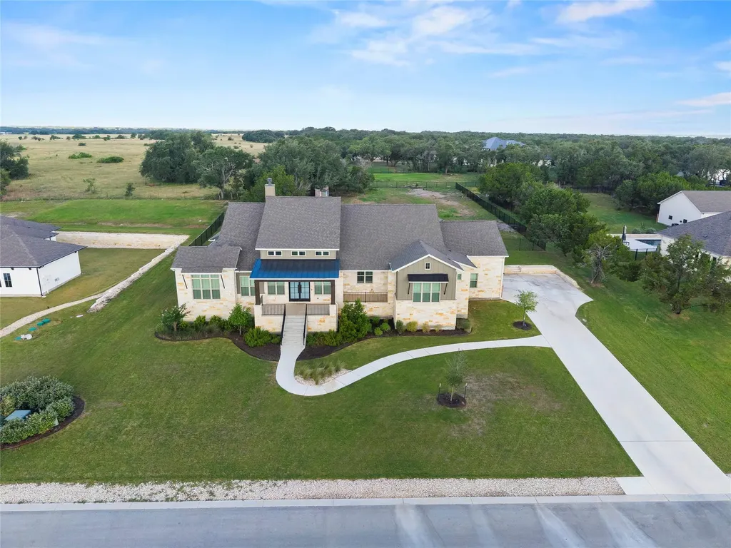 120 Rancho Deluxe Liberty Hill TX 78642