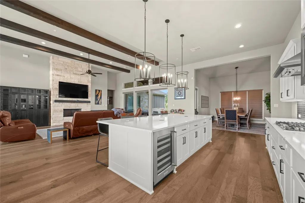 120 Rancho Deluxe Liberty Hill TX 78642