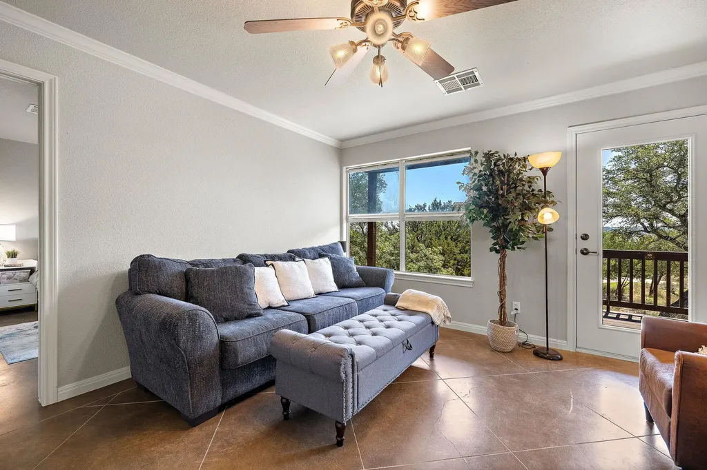 501 Lakeland Circle Lago Vista TX 78645