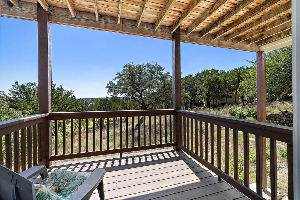 501 Lakeland Circle Lago Vista TX 78645