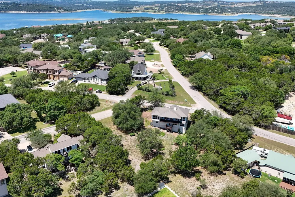 501 Lakeland Circle Lago Vista TX 78645