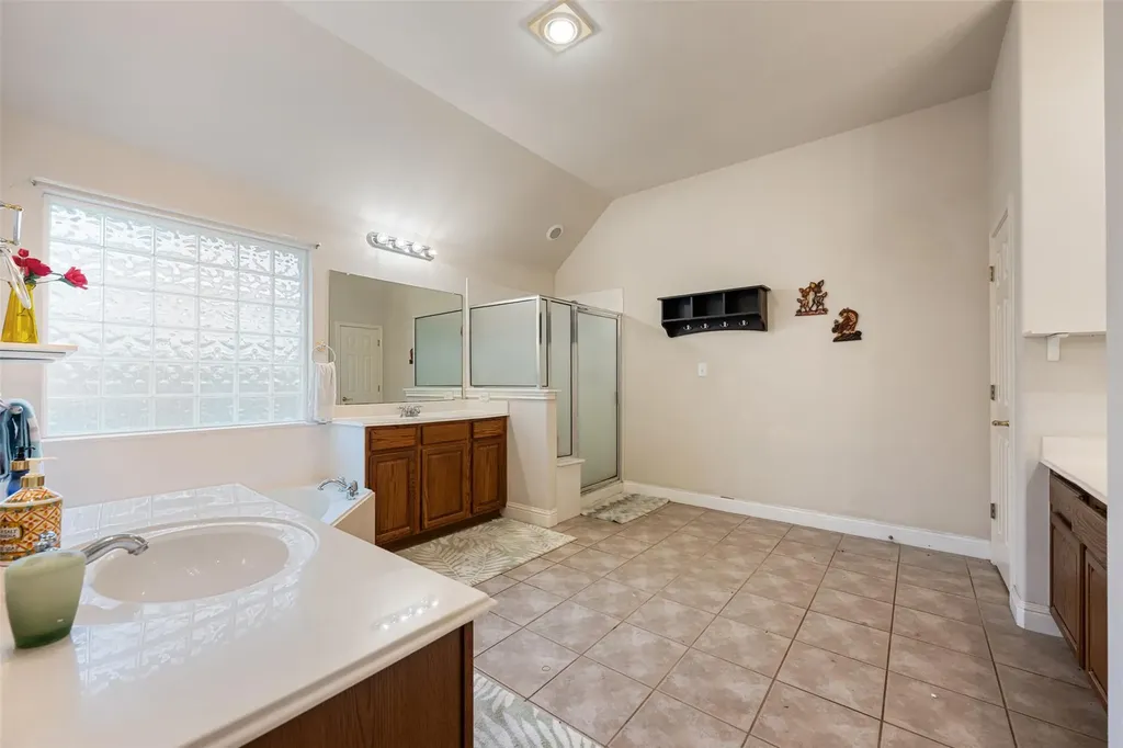 3745 Derby Trail Round Rock TX 78681