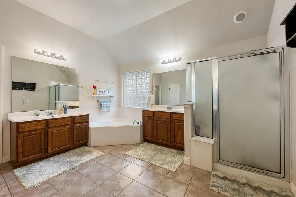 3745 Derby Trail Round Rock TX 78681