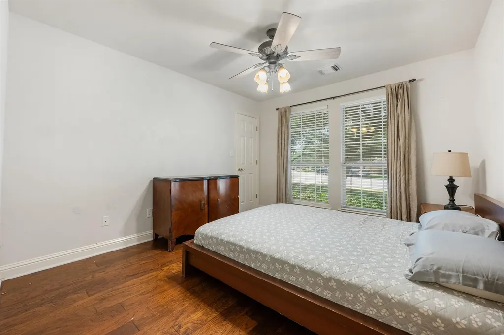 3745 Derby Trail Round Rock TX 78681
