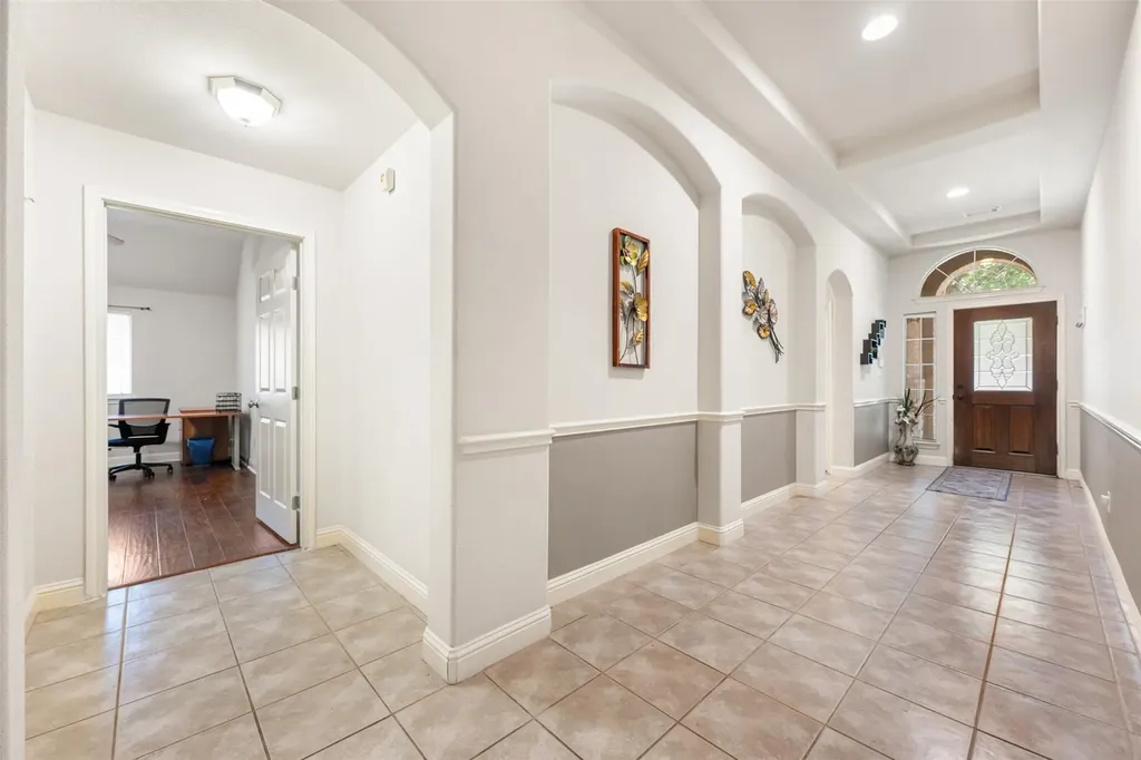 3745 Derby Trail Round Rock TX 78681