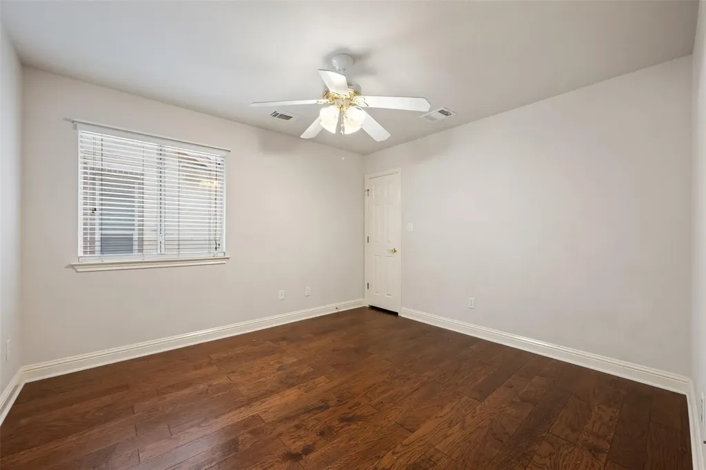 3745 Derby Trail Round Rock TX 78681