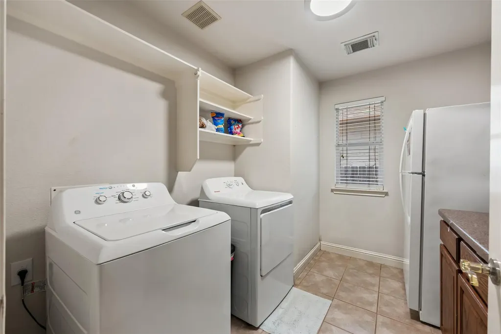 3745 Derby Trail Round Rock TX 78681