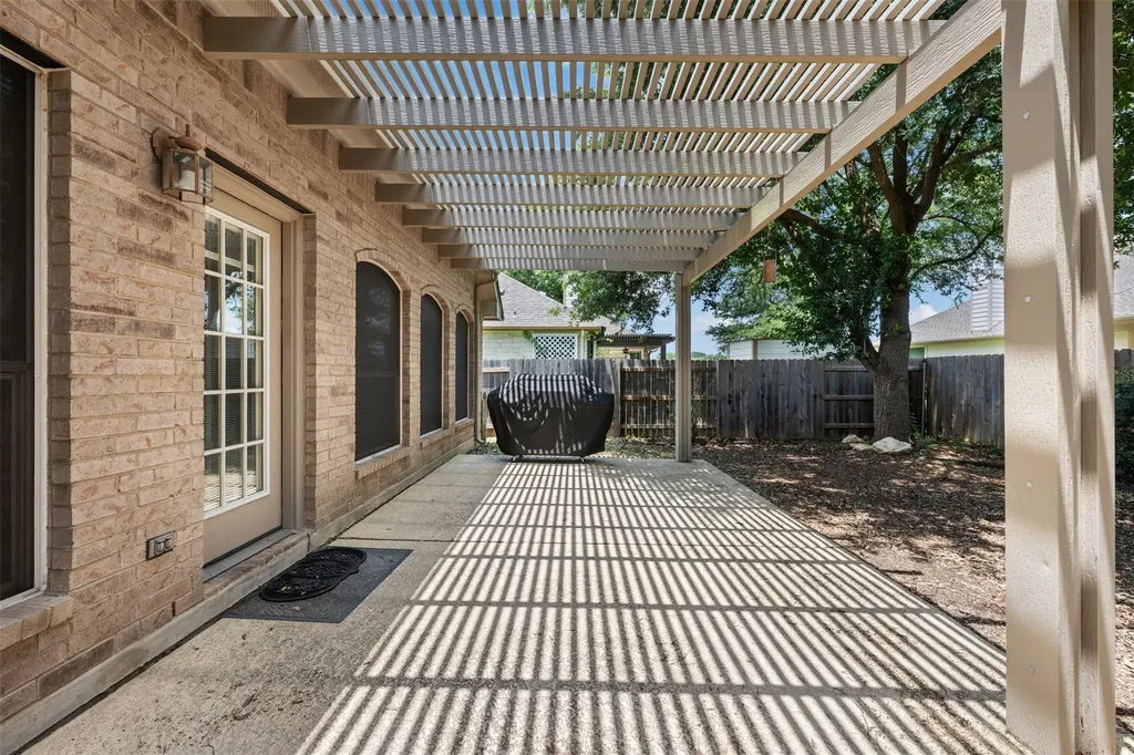 3745 Derby Trail Round Rock TX 78681