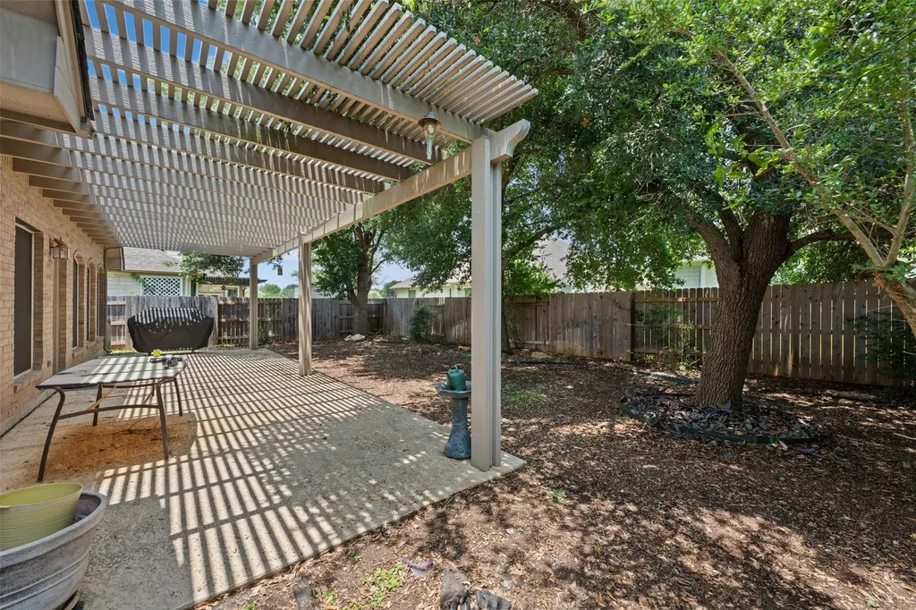 3745 Derby Trail Round Rock TX 78681