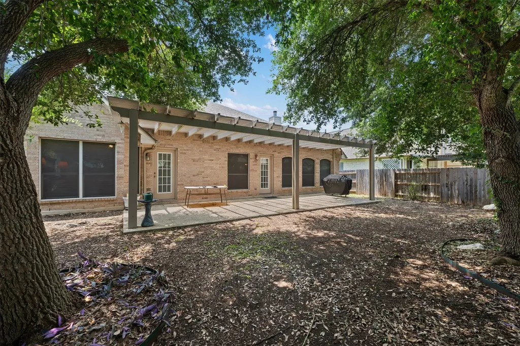3745 Derby Trail Round Rock TX 78681