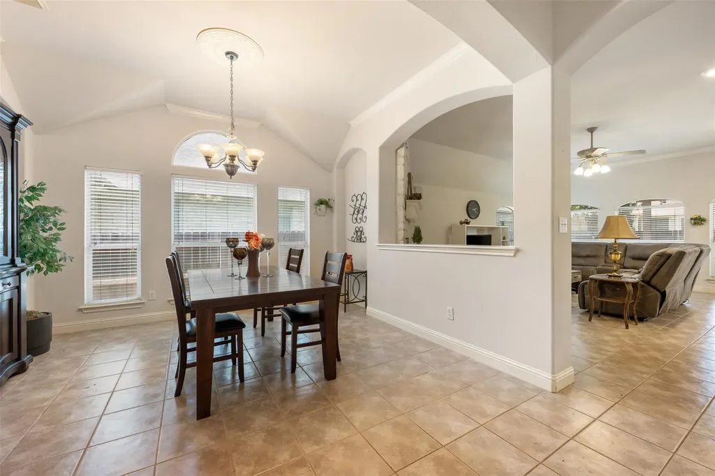 3745 Derby Trail Round Rock TX 78681