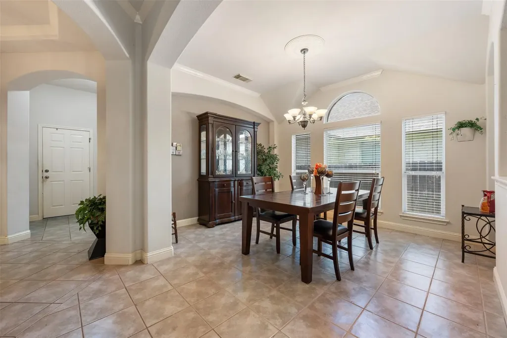 3745 Derby Trail Round Rock TX 78681