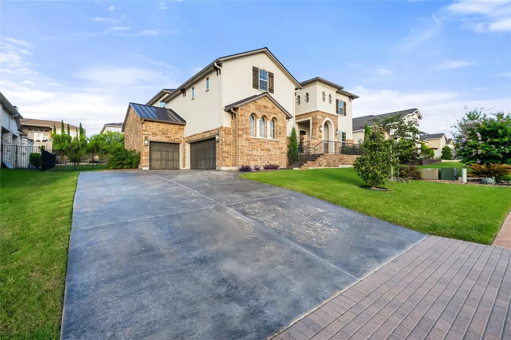 312 Bisset Court Austin TX 78738