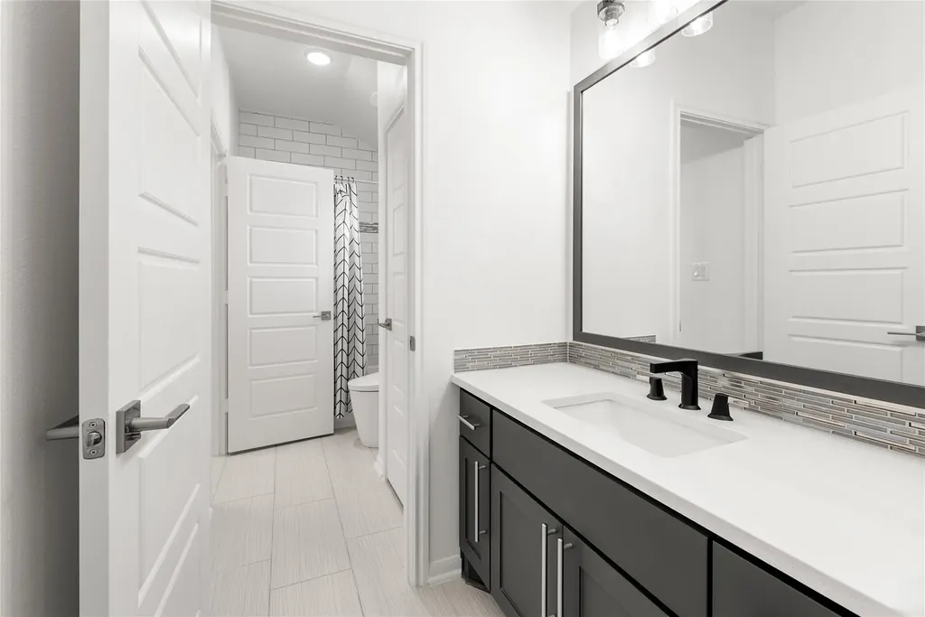 312 Bisset Court Austin TX 78738