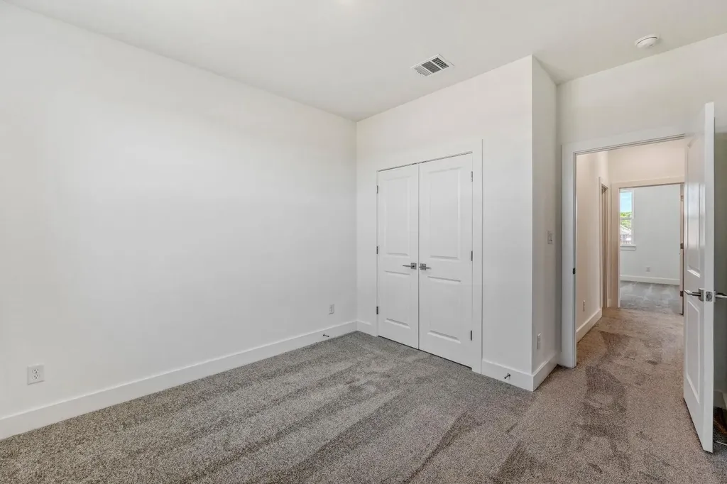 141 Sincere Drive Kyle TX 78640