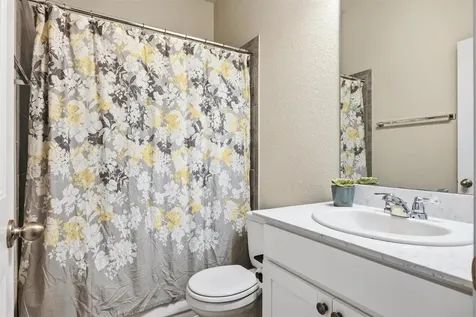 1613 Dubiel Drive Leander TX 78641