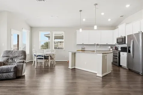 1613 Dubiel Drive Leander TX 78641