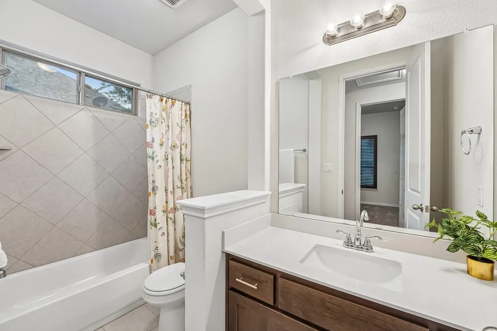 207 Mineral River Loop Kyle TX 78640