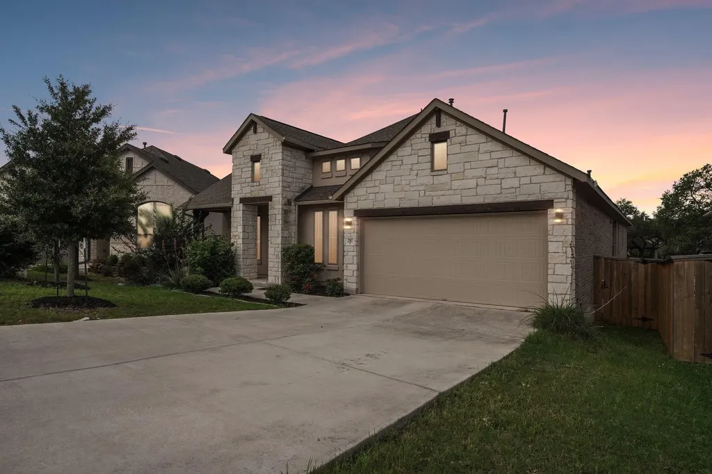 207 Mineral River Loop Kyle TX 78640