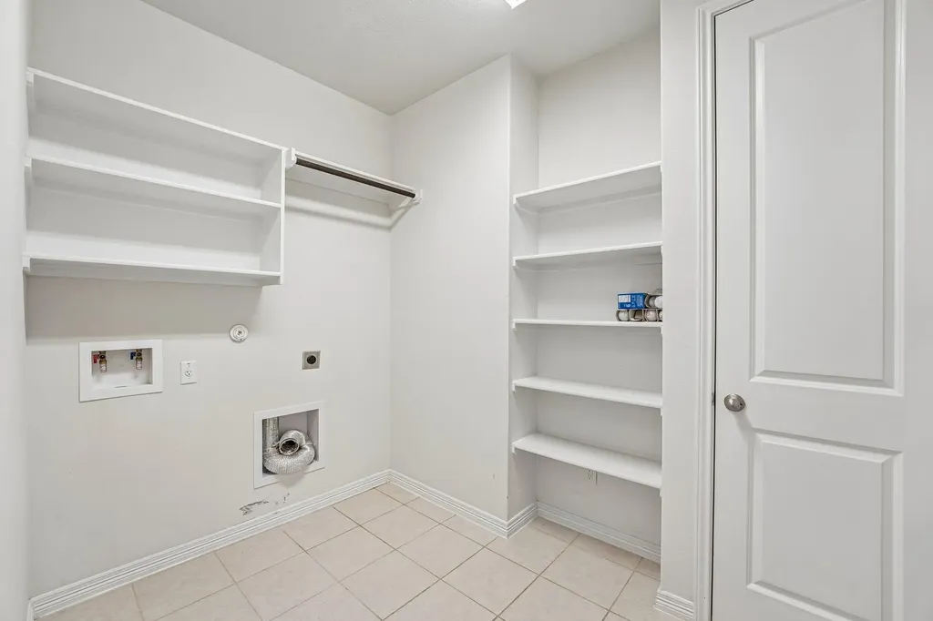 207 Mineral River Loop Kyle TX 78640