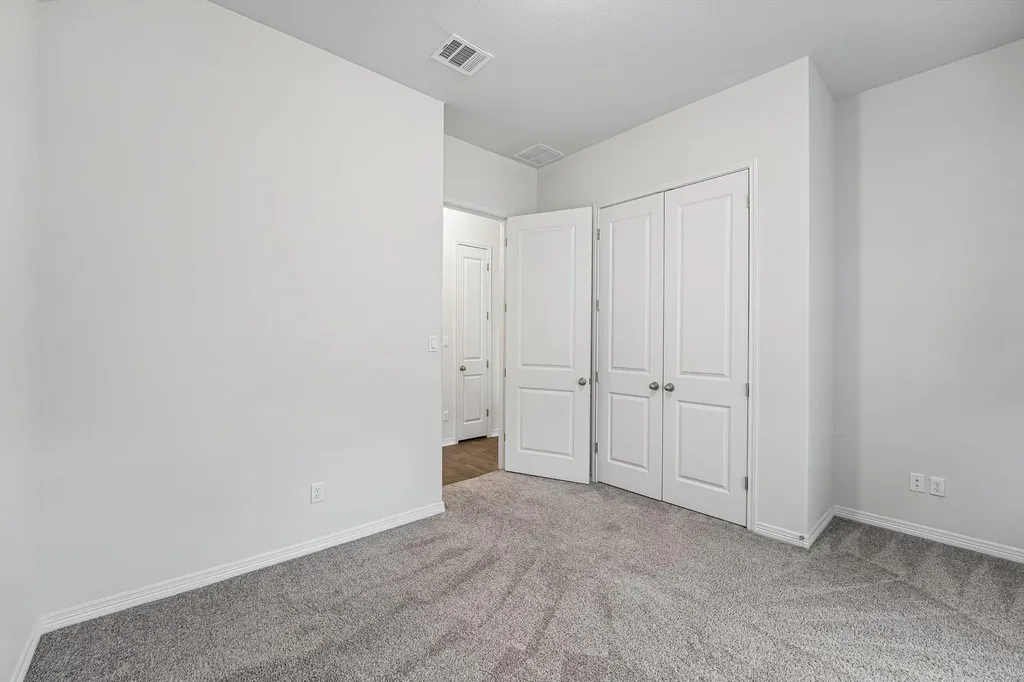 207 Mineral River Loop Kyle TX 78640