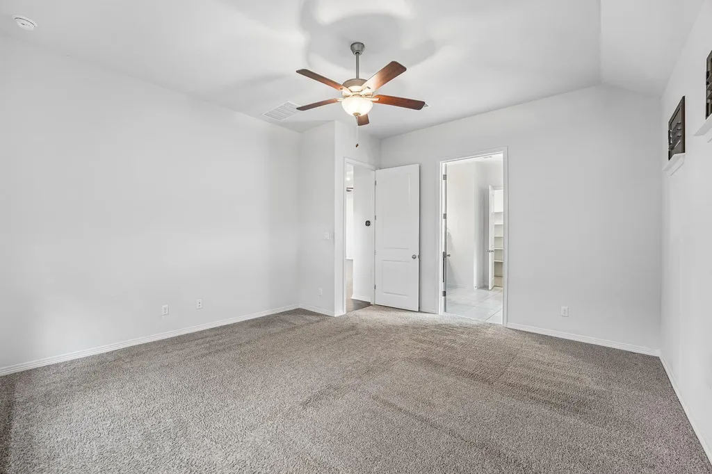 207 Mineral River Loop Kyle TX 78640