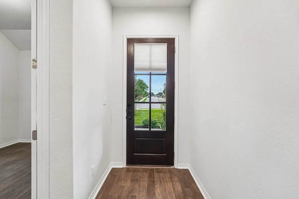 207 Mineral River Loop Kyle TX 78640