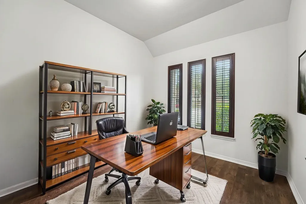 207 Mineral River Loop Kyle TX 78640